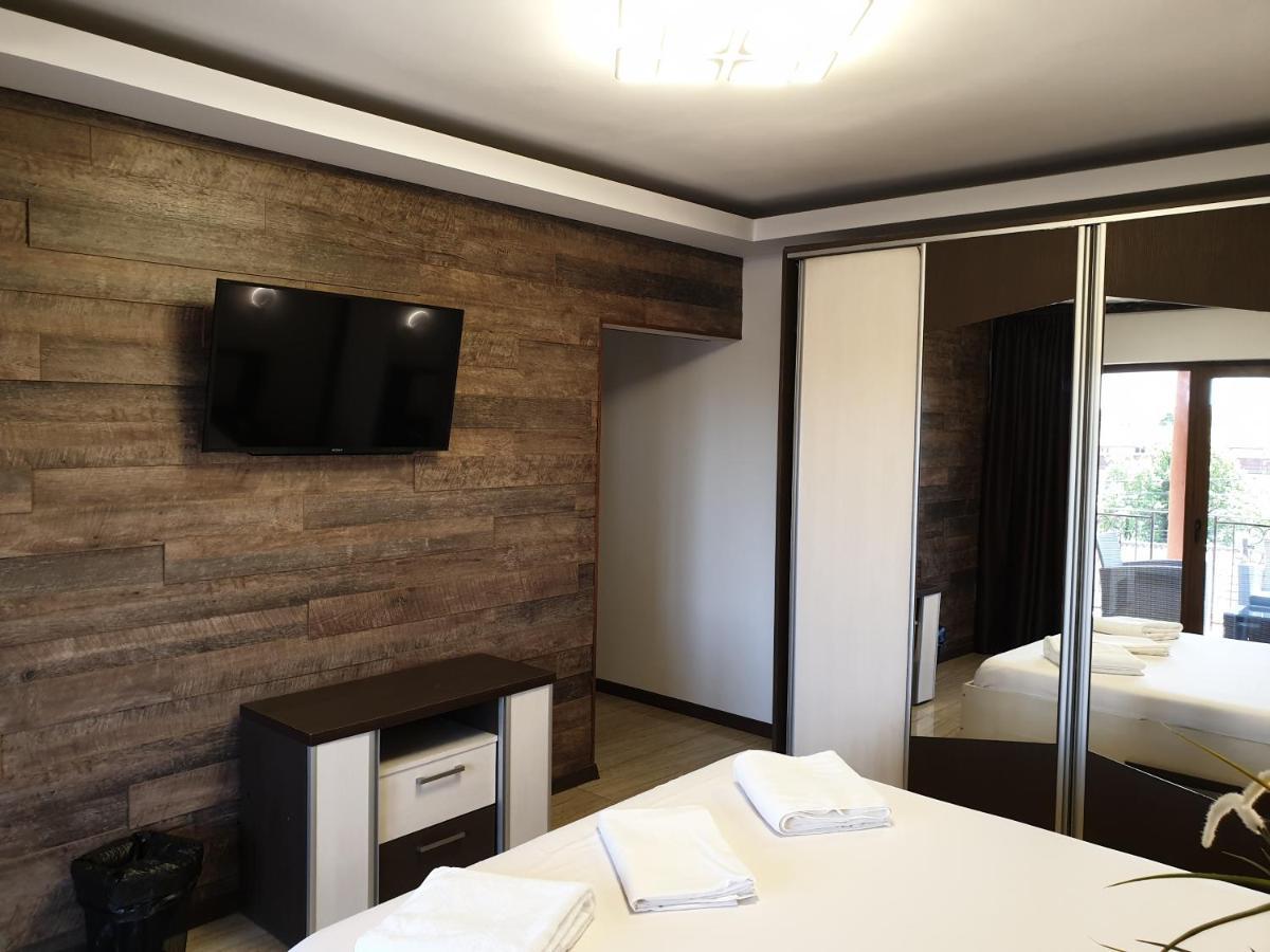 Casa Adrian 2 Mai公寓 外观 照片